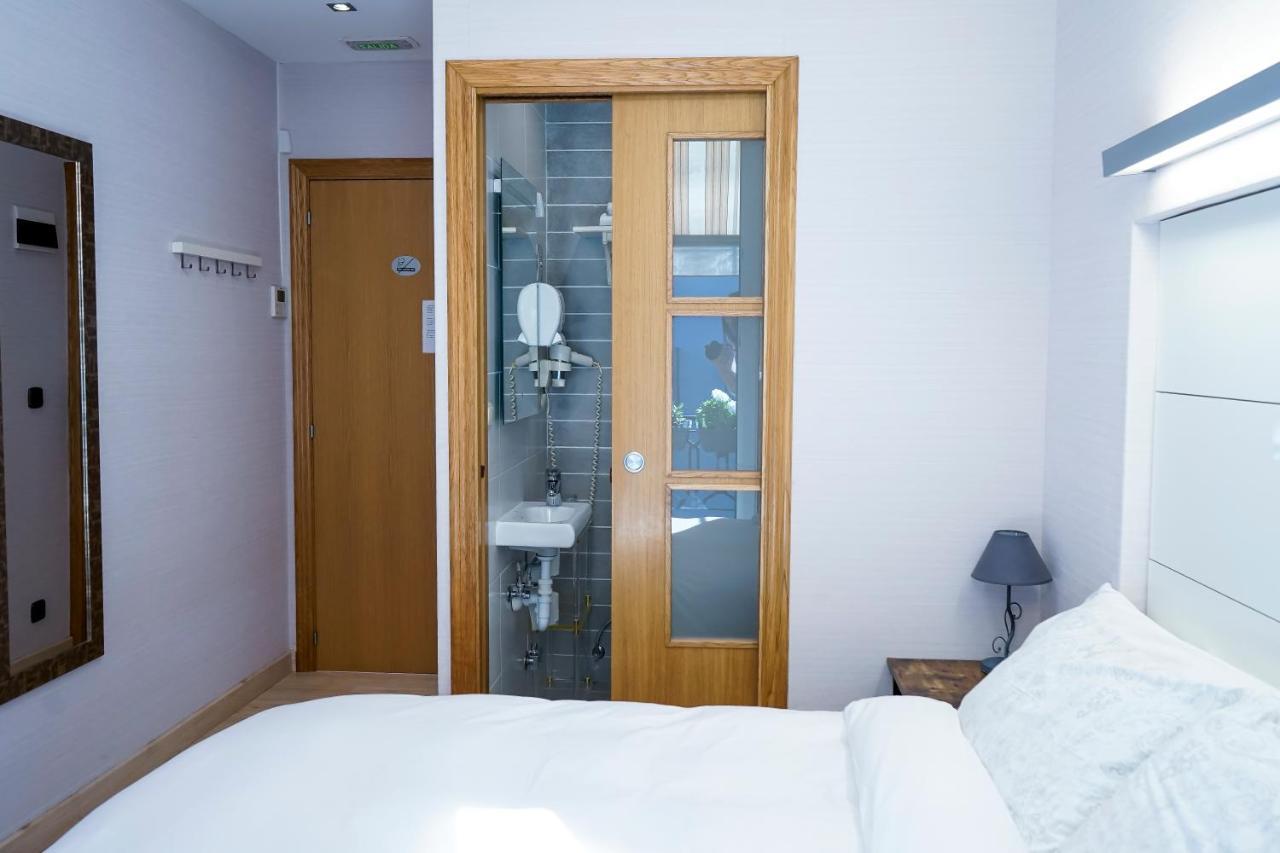 Pension Easo San Sebastián Exteriör bild
